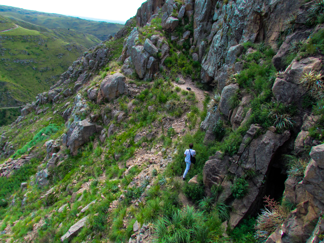 Cuevas de antiguas minas, vista 2